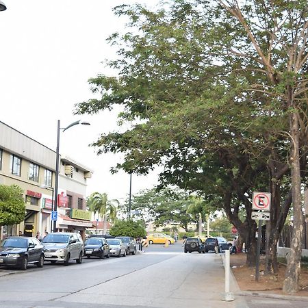 Alojamiento Castelnouvo, Entre Rios, Guayaquil, Ecuador Eksteriør bilde